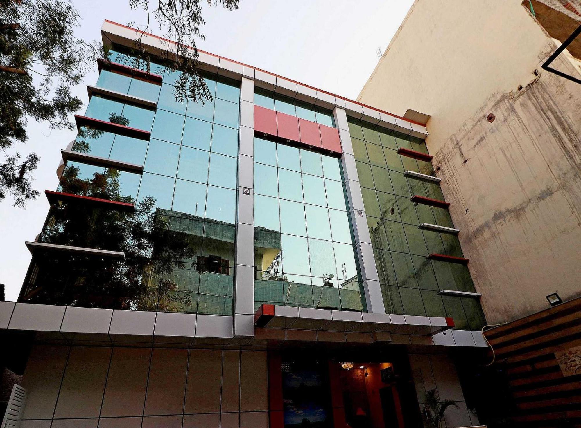 Hotel O Cloud New Delhi Eksteriør bilde